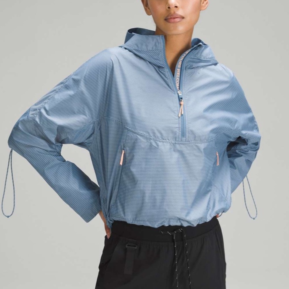 Lululemon Cinch-Back Half-Zip Hiking Pullover